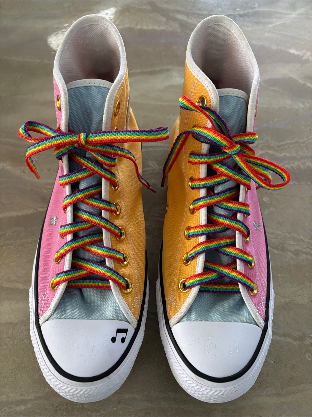 Converse All Star High Top with Rainbow Laces Unisex Sneakers Men’s 8 Women’s 10